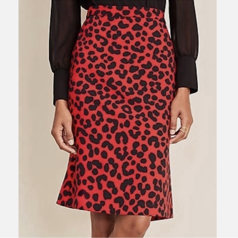 Ann Taylor Leopard Print Skirt – Size 8 | Like New, Bundle-Ready